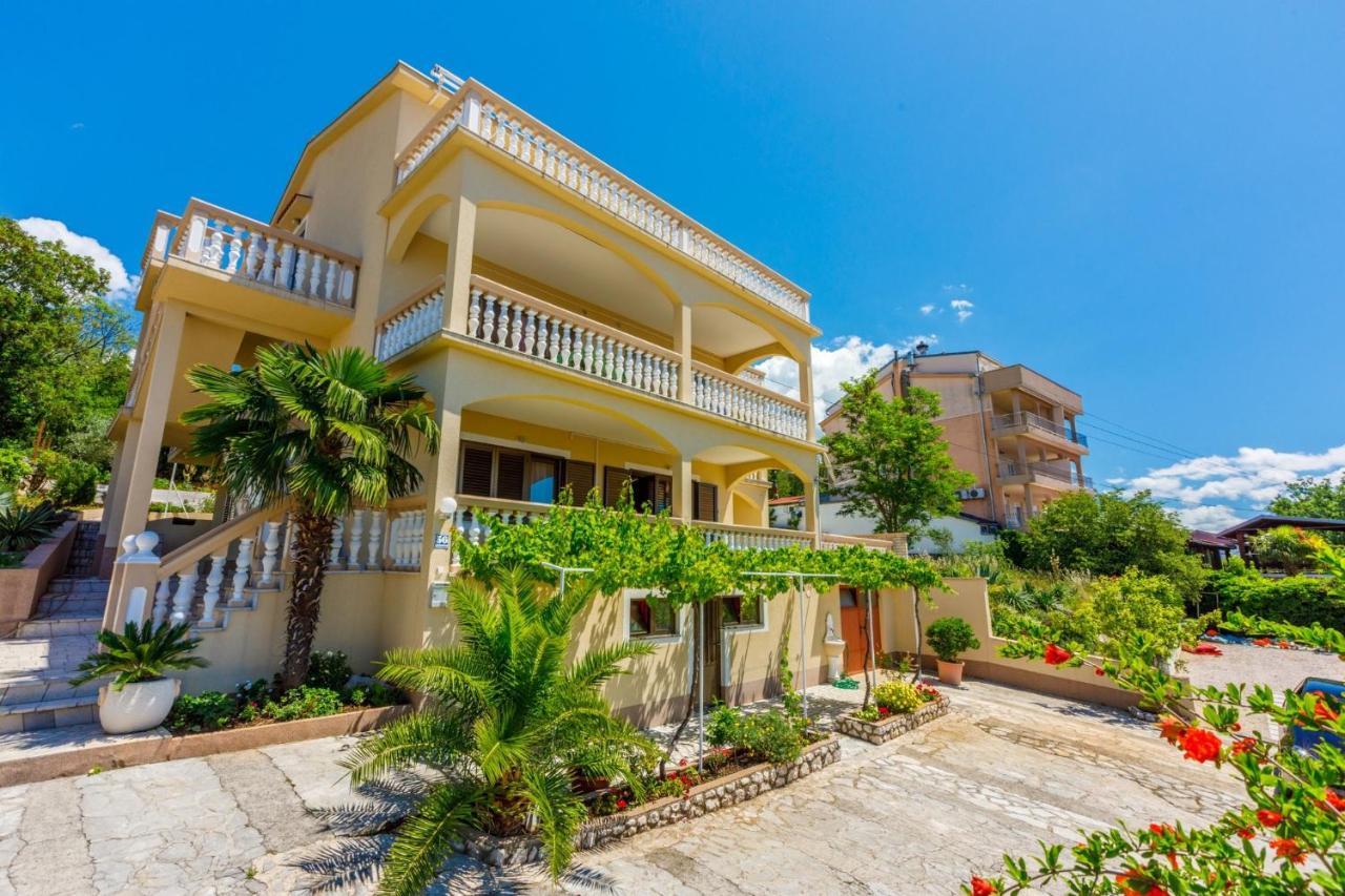 Pavica Apartment Dramalj Exterior photo