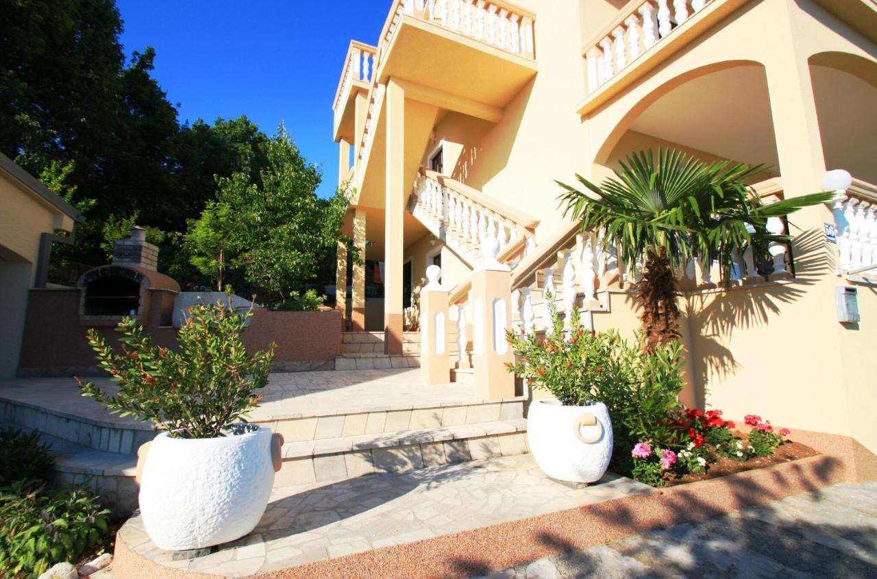 Pavica Apartment Dramalj Exterior photo