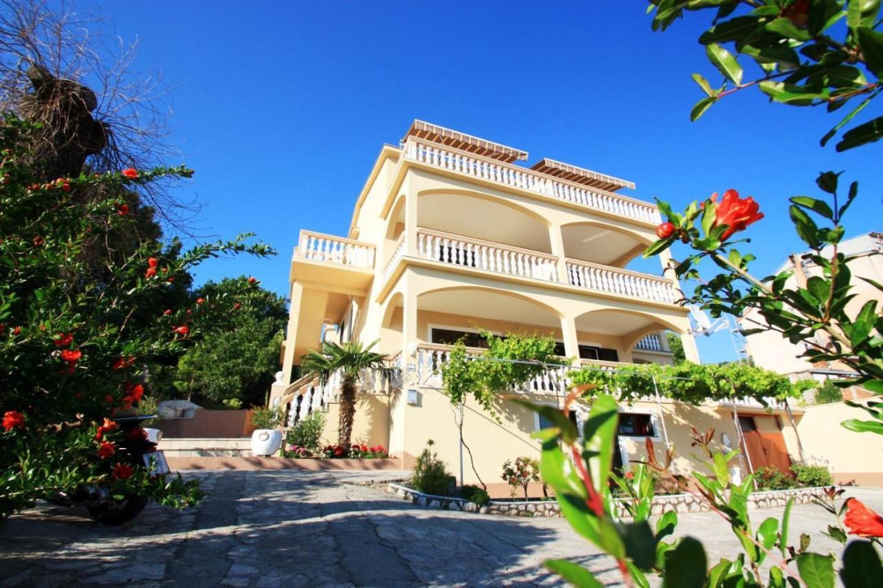 Pavica Apartment Dramalj Exterior photo